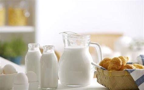 坚持喝牛奶半年的变化，身体长高长壮和皮肤变好了优质