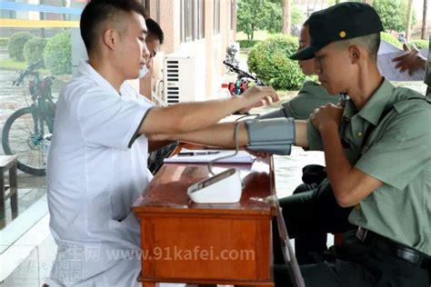 近视体检当兵竟然过了，我及时做近视眼手术优质