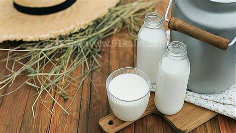 牛奶为什么被称为液体面包，营养丰富可以饱腹(啤酒也是)