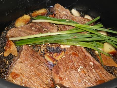 卤牛肉的制作方法和步骤，五大步骤(步骤简单/味道鲜美)