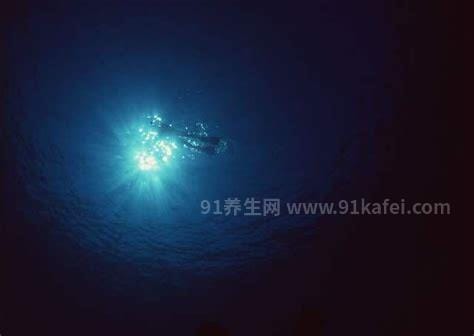 海王星恐怖照片胆小勿入，蓝色恐怖星