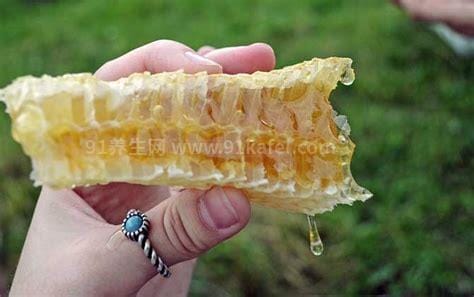 蜂巢蜜的作用与功效 蜂巢蜜的食用