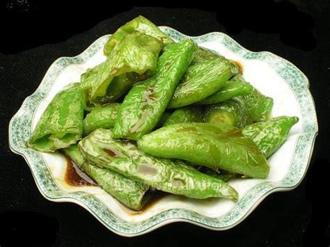 虎皮青椒是哪个地方的菜 吃虎皮青椒的好处