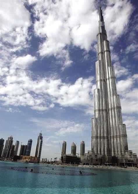 迪拜的十大超级建筑排行榜，风中烛火