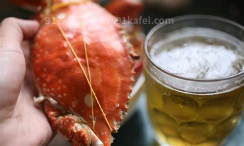 喝啤酒能吃螃蟹吗